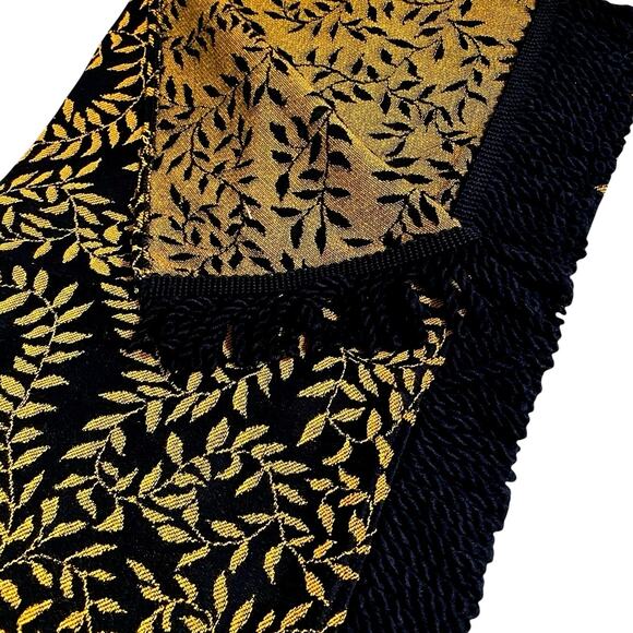 Made in USA Ivy Vine Woven Throw Blanket Tapestry Damask Black Gold 50x 60" NEW - Picture 3 of 9